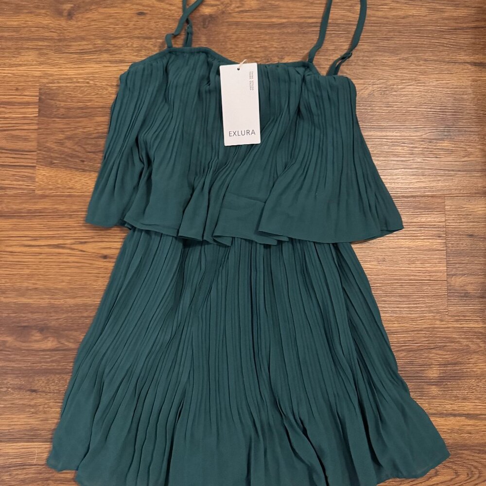 Exlura | Green Mini Dress | Medium | NEW WITH TAGS